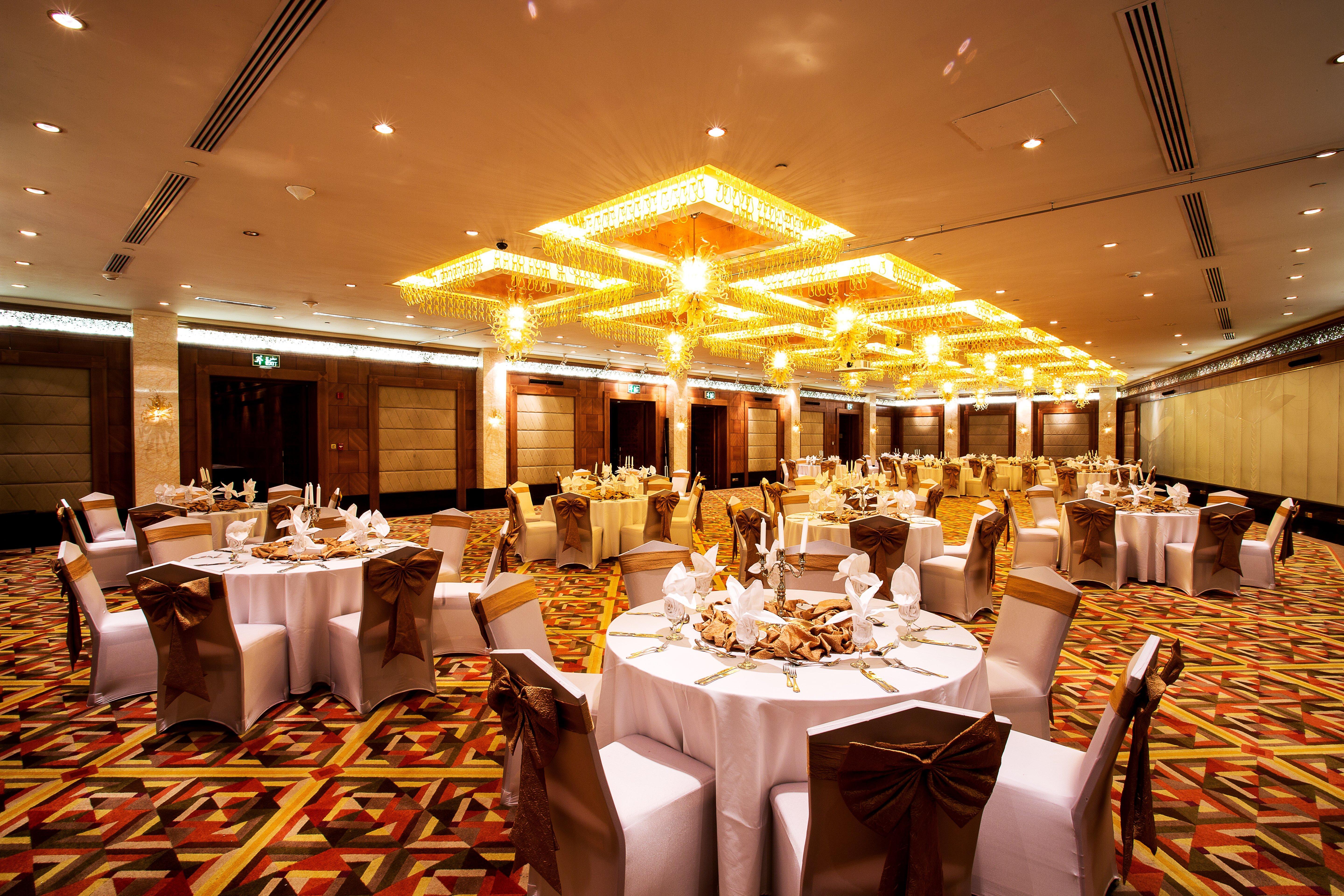 Holiday Inn - Suites Kuwait Salmiya By Ihg Kuwait City Exteriör bild